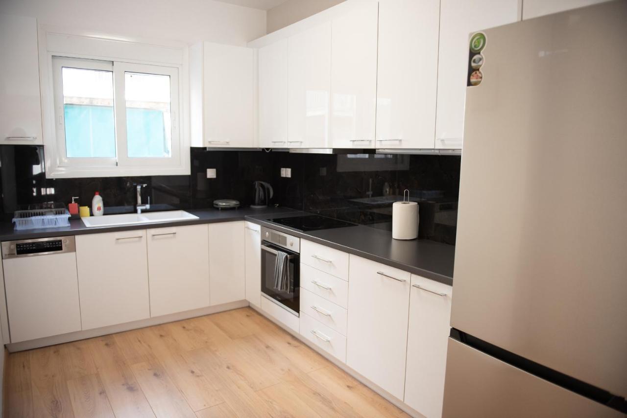 Newly Renovated Flat 500M From Subway Station Apartment Athens Exterior photo