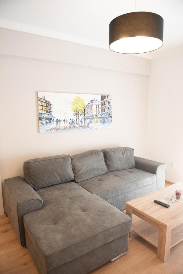 Newly Renovated Flat 500M From Subway Station Apartment Athens Exterior photo